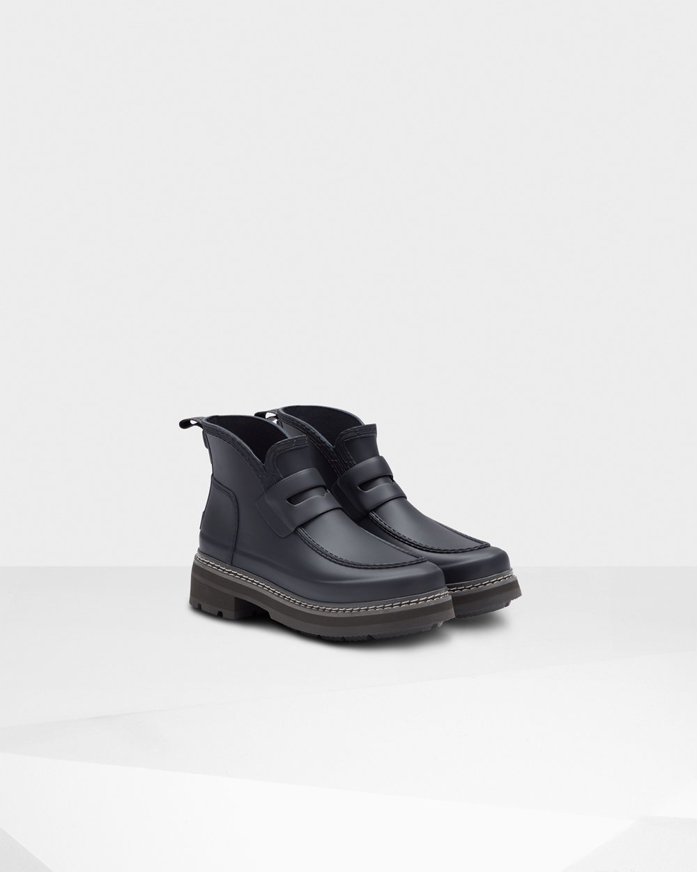 Women Hunter Refined Stitch Detail Loafers | Chelsea Boots Navy | NZ-84012-EYLD